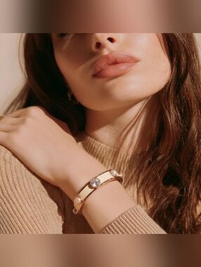 Henri Bendel Rose Gold Bangle Bracelet NWT